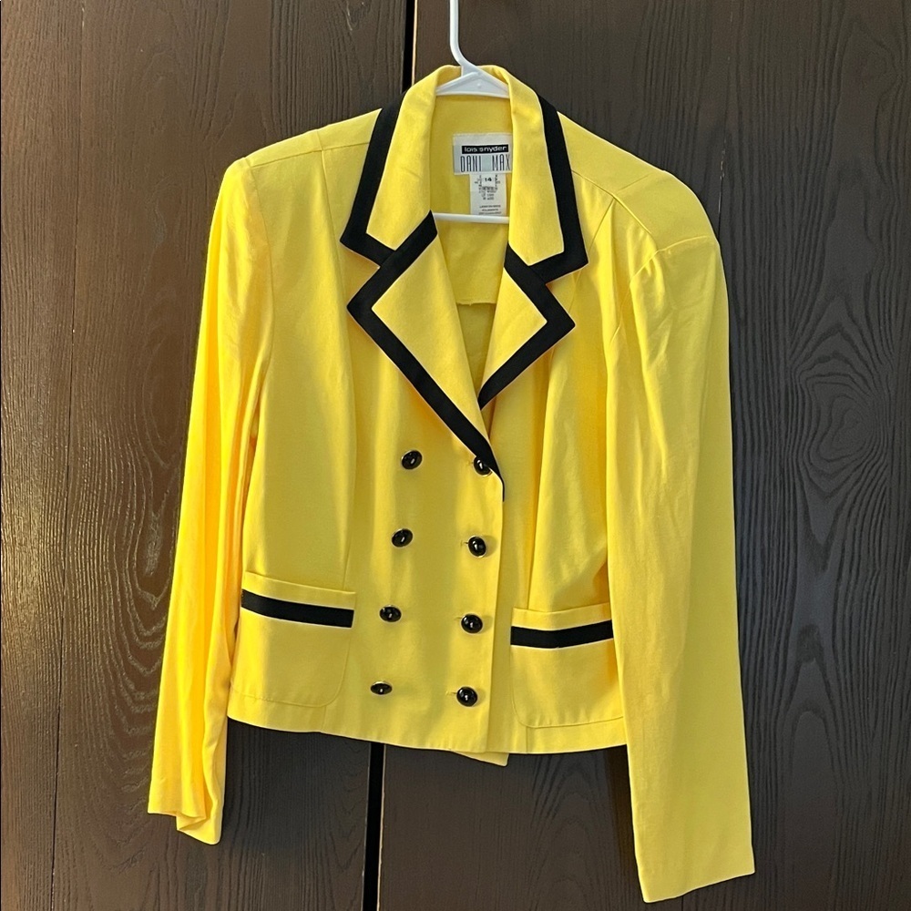 Dani Max vintage bright yellow with black trim jacket. Size 14.